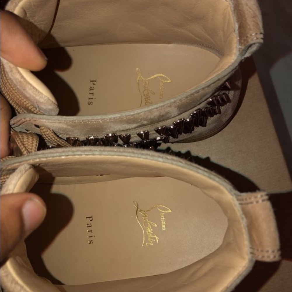 BRAND NEW LOUBS SZ 10 (45) 10/10 condition - Picture 3 of 5